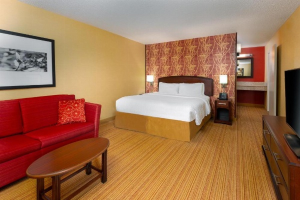 Courtyard by Marriott Junction City image 11
