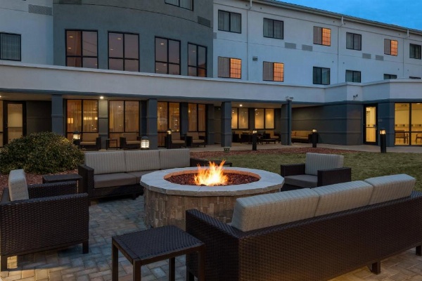 Courtyard by Marriott Junction City image 16