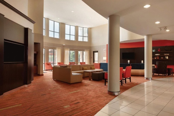 Courtyard by Marriott Junction City image 3